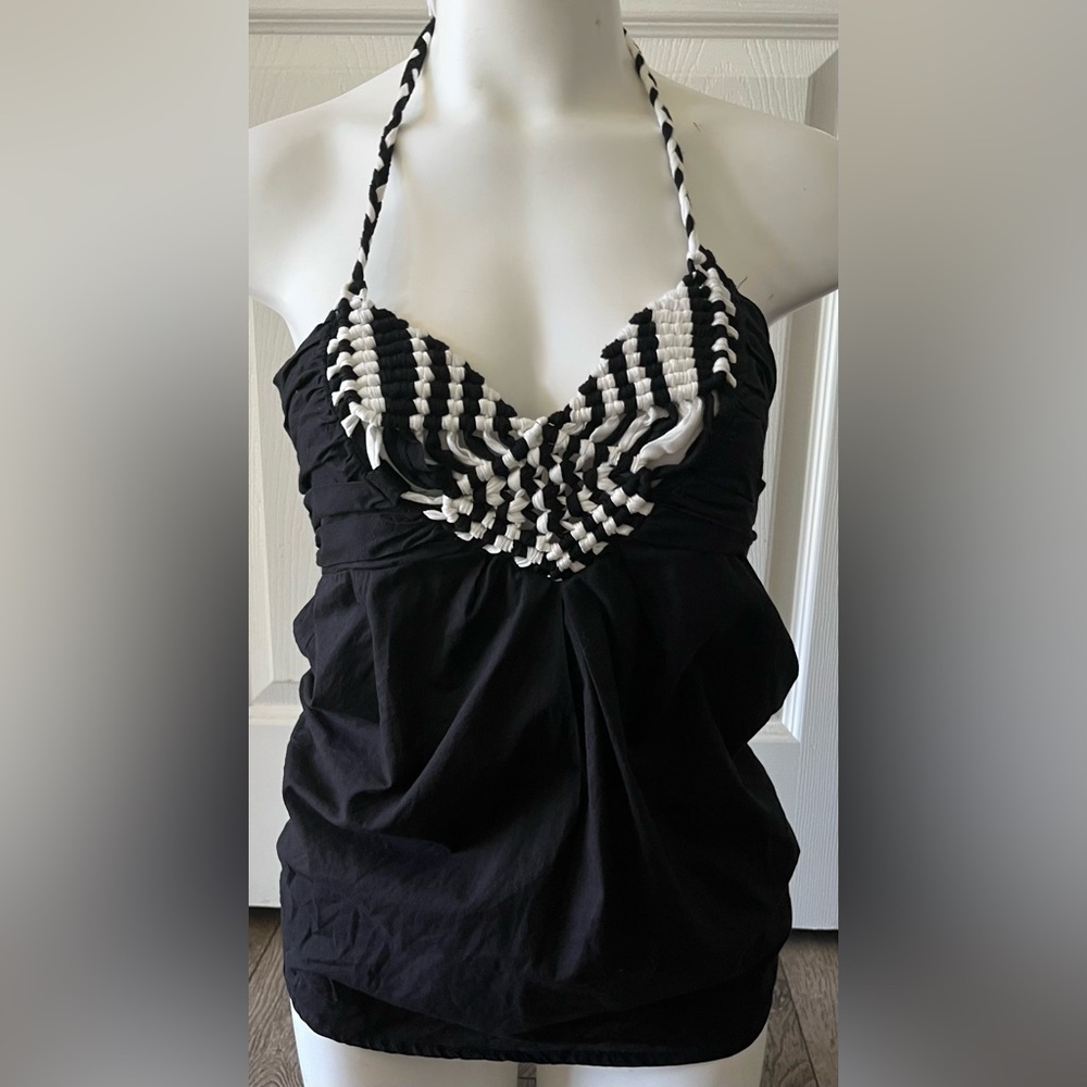 Carmin Black & White Halter Top Women’s size Small